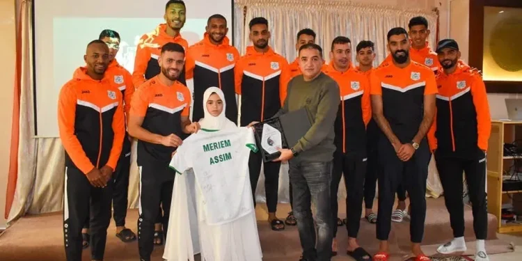بعد فوزها بجائزة حفظ القرآن.. الدفاع الحسني الجديدي يكرم الطفلة مريم عصيم