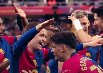 برشلونة يسعى لفك عقدة بنيفيكا