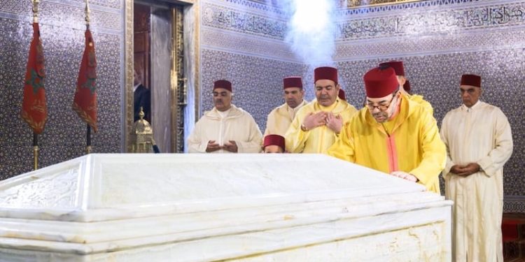 جلالة الملك محمد السادس يترحم على روح جلالة المغفور له الملك محمد الخامس