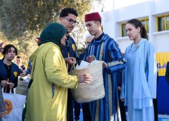 الأمير مولاي الحسن و الأميرة للا خديجة يعطيان انطلاقة العملية الوطنية “رمضان 1446”