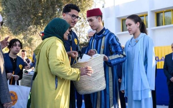 الأمير مولاي الحسن و الأميرة للا خديجة يعطيان انطلاقة العملية الوطنية “رمضان 1446”