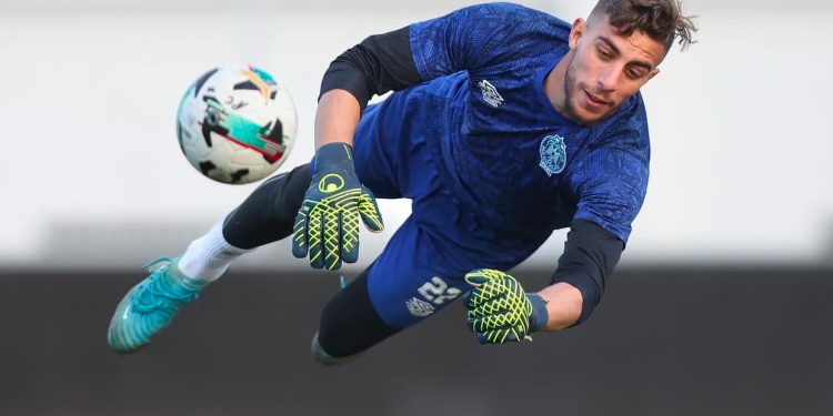 المهدي الحرار على رادار المنتخب الوطني