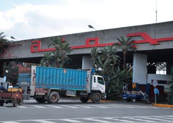 وفاة عامل داخل سوق الجملة بالبيضاء تثير غضب النقابات وتدفع للمطالبة بتحقيق شامل