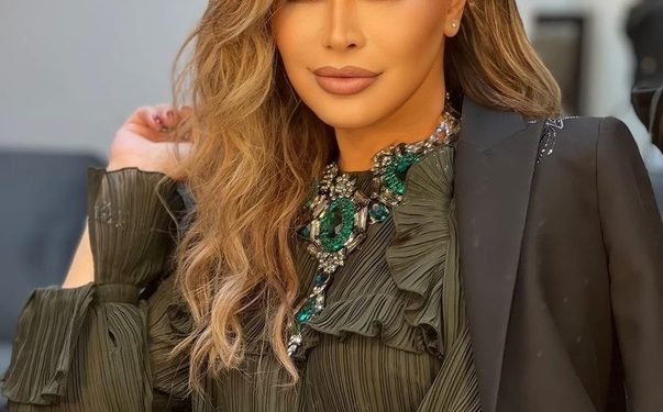 موقف محرج لنوال الزغبي خلال حفلها في بيروت