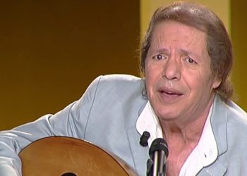 رشيد الوالي يتحدث عن المعاناة الصحية للفنان محسن جمال في لحظة مؤثرة