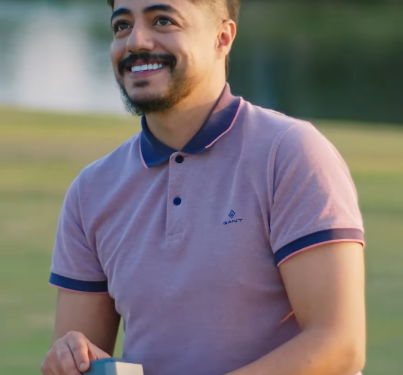 إيهاب أمير يروج لأغنيته الجديدة من خلال فيديو مفاجئ لطلب زواج