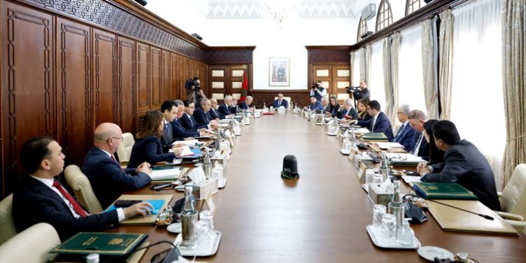 مجلس الحكومة يصادق على مشروع يتعلق برواتب الزمانة أو الشيخوخة