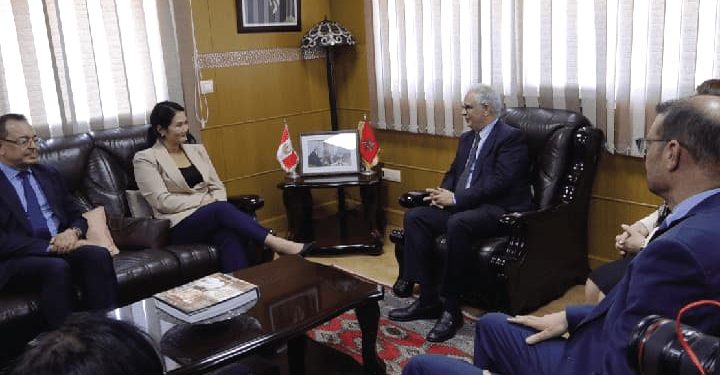 نزار بركة يستقبل حزب القوة الشعبية البيروفي بالرباط