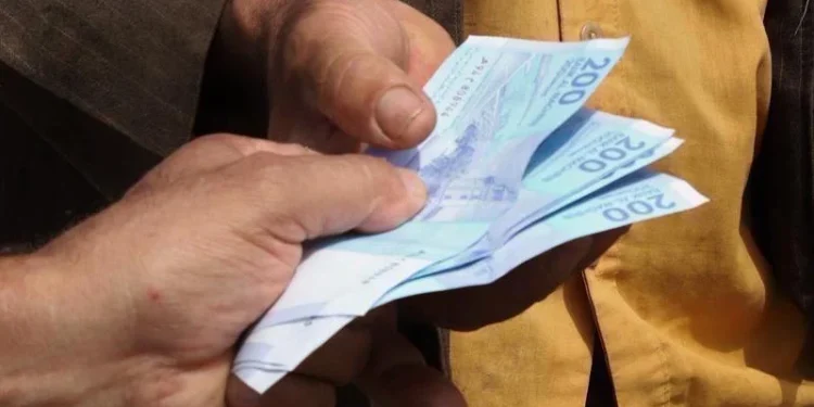 رشوة تقود إلى إيقاف قاضي وزوجته ووسيط مساعد في مراكش