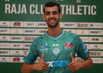 الأهلي المصري يسعى لضم لاعب رجاوي بارز