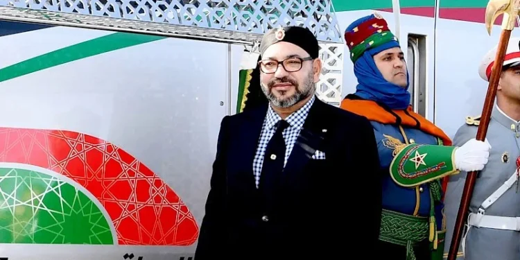 جلالة الملك يعطي إنطلاقة أشغال إنجاز الخط السككي TGV بين القنيطرة ومراكش