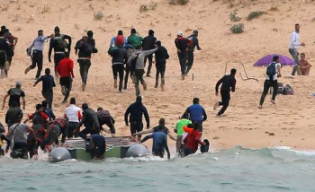 إحباط محاولة للهجرة السرية واعتقال 18 شخصاً ضواحي اشتوكة آيت باها