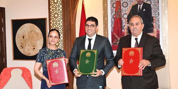 توقيع اتفاقيات لتطوير صناعة الألعاب الإلكترونية عبر الجامعات والتكوين المهني