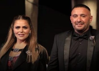 أحمد السقا يعلن انفصاله عن زوجته بعد 26 عاما من الزواج