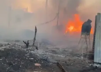 بركان..حريق ضخم يدمّر سوق المتلاشيات بطريق مداغ