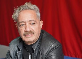 رفيق بوبكر يطلب من متابعيه الدعاء لشقيقته