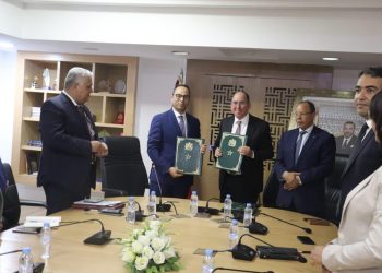توقيع اتفاقية شراكة بين مؤسسة محمد السادس للأعمال الاجتماعية ووكالة إنعاش أقاليم الجنوب