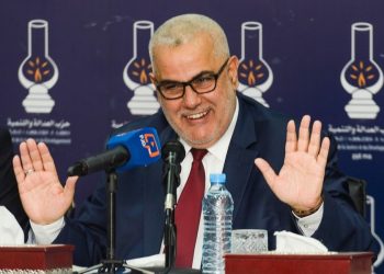 بنكيران يهاجم رافعي شعار “تازة قبل غزة” ويصفهم “بحمير و ميكروبات”