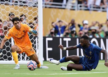 بونو بطل الهلال في مواجهة ريال مدريد بكأس العالم للأندية