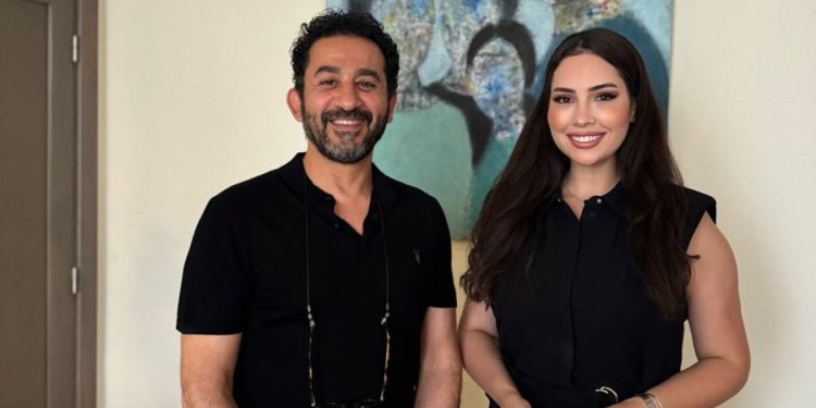 فرحة ابتسام العروسي بلقاء أحمد حلمي تشعل مواقع التواصل