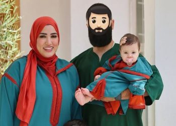 سارة أبوجاد تُفاجئ متابعيها بنشر صورة واضحة لابنتها لأول مرة