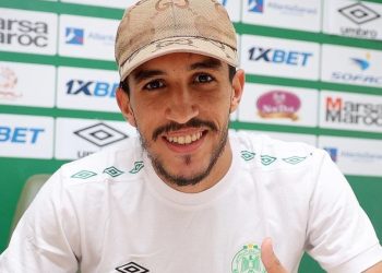 الرجاء يجدد عقد محمد بولكسوت لموسمين
