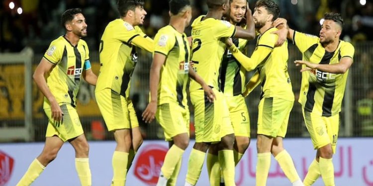 الماص يجدد عقد اللاعب هرماش لموسمين إضافيين