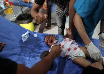 6 أطفال ضحايا غارة إسرائيلية على منشأة مائية بقطاع غزة