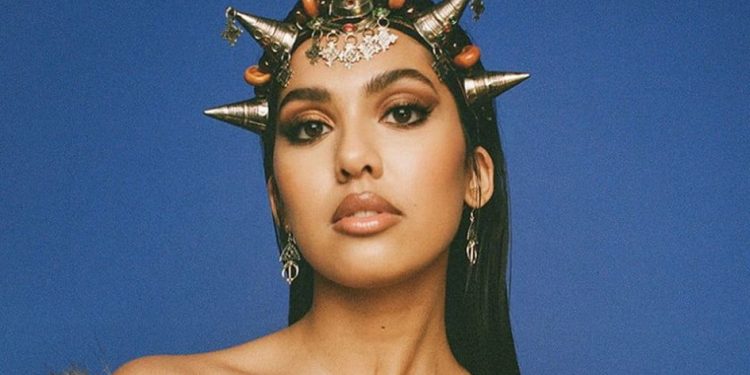 منال بنشليخة تُحيي أول حفل جماهيري بعد تجربة الأمومة