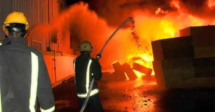 الحسيمة..حريق بمقهى شعبي يُسفر عن إصابة أربعة أشخاص