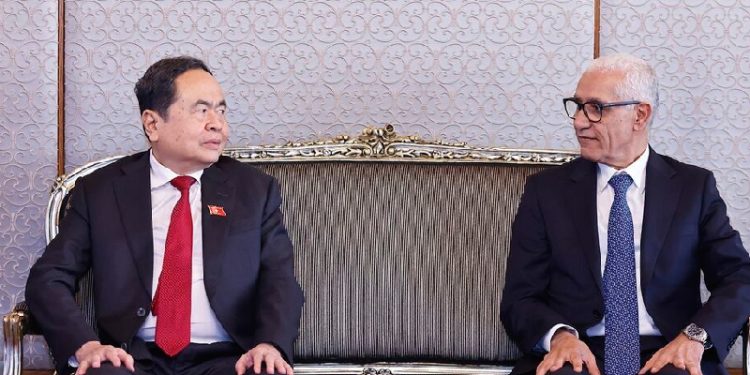 المغرب وفيتنام توقعان اتفاقية لتعزيز التعاون البرلماني وتبادل الخبرات التشريعية