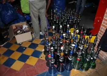 ح-جز 57 نرجيلة وتوقيف مب-حوث عنه خلال حملة أمنية بمقهى بالناظور