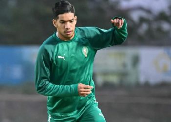 المغرب الفاسي يقدم عرضًا لضم خالد بابا