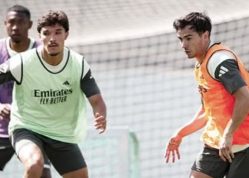 موهبة مغربية تطرق أبواب الفريق الأول لريال مدريد