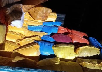 الدرك الملكي بفاس يحجز أطناناً من الأكياس البلاستيكية الممنوعة بتاونات