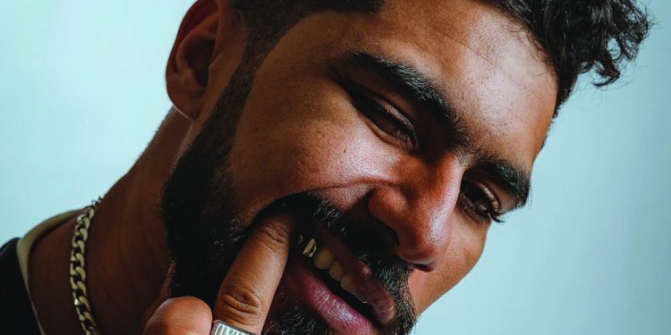 “ElGrande Toto” يلتقي جمهوره في البيضاء بحفل ضخم