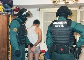 تفكيك شبكة تستغل العمال المغاربة في الحقول الإسبانية بمنطقة لاريوخا