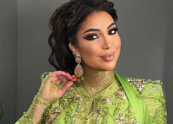 بعد وعكتها الصحية..دنيا بطمة تطمئن جمهورها