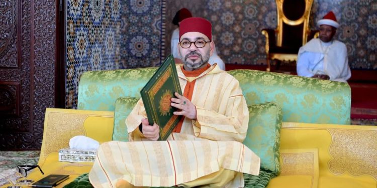 أمير المؤمنين يترأس حفلا دينيا إحياء للذكرى السابعة والعشرين لوفاة جلالة المغفور له الملك الحسن الثاني