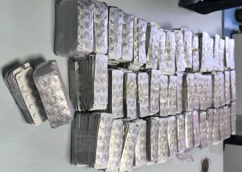 عملية مشتركة بين الأمن والجمارك تُفشل تهريب شحنة ضخمة من الأقراص الطبية المخدرة عبر باب سبتة