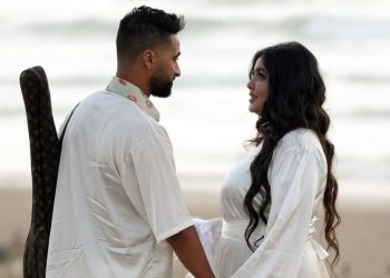 المؤثرة “أفلاطونة” تعلن حملها بمولودها الأول