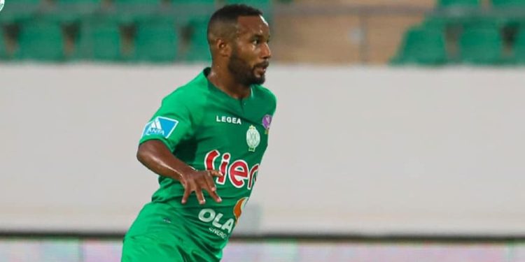 اتفاق نهائي يربط عمر العرجون بفريق اتحاد تواركة