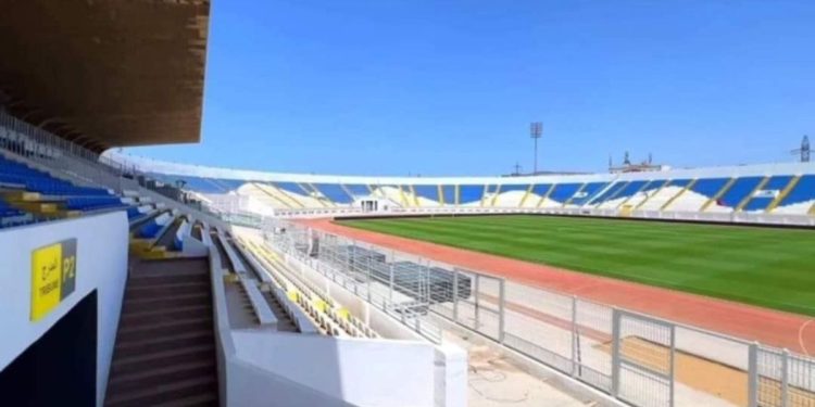 تدهور أرضية ملعب الزاولي يربك استعدادات الوداد والرجاء