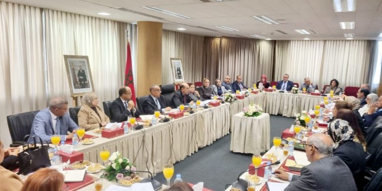 رئيس النيابة العامة يرأس لقاء تواصليا مع المسؤولين القضائيين بالنيابات العامة لدى المحاكم التجارية
