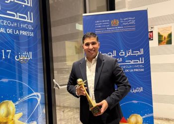 عبد الله جعفري يظفر بالجائزة الوطنية الكبرى للصحافة