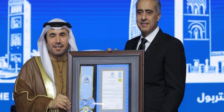 منظمة الأنتربول توشّح عبد اللطيف حموشي بوسام الأنتربول من الطبقة العليا