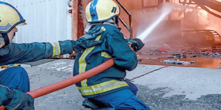 اندلاع حر-يق كبير في منزل بطنجة وإصابة شخصين بحروق