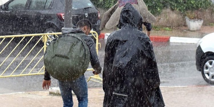 الأرصاد الجوية تعلن عن أمطار مرتقبة من يوم الخميس