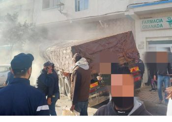 مقت-ل 4 أشخاص وإصابة 8 آخرين في حادثة سير مروعة بالفنيدق
