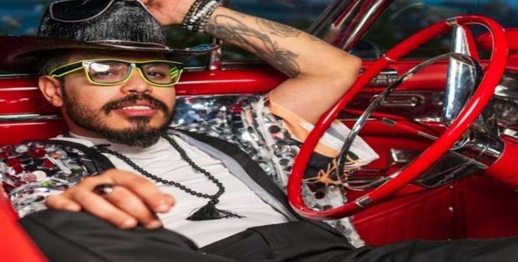 محمد الرفاعي يخوض أولى تجاربه المصرية ويطلق أغنيته الجديدة “روقان”